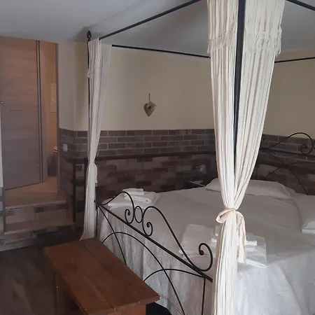 Pensionat Il Girasole Cretone