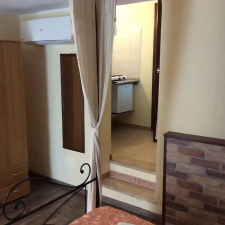 ゲストハウス Il Girasole 3*